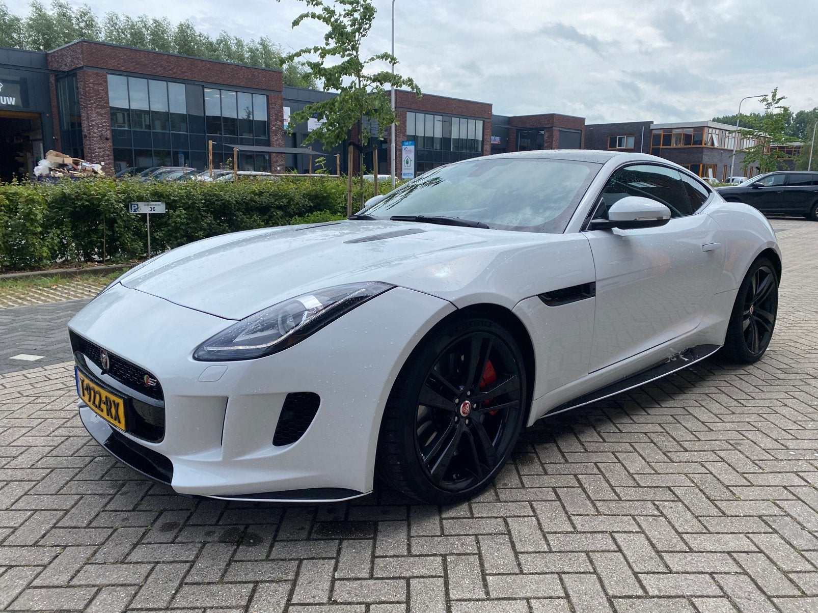 Jaguar F-type 3.0 380pk V6 Supercharged Aut. 2017 Wit