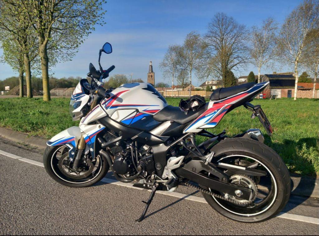 Suzuki GSR 750, 750 cc, 4 cilinders, Motorrijbewijs A, Gebruikt