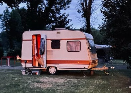 Gepimpte Bürstner Club 1989 met vast bed en stapelbed, Vast bed, Particulier, Bürstner, Tot 4 meter