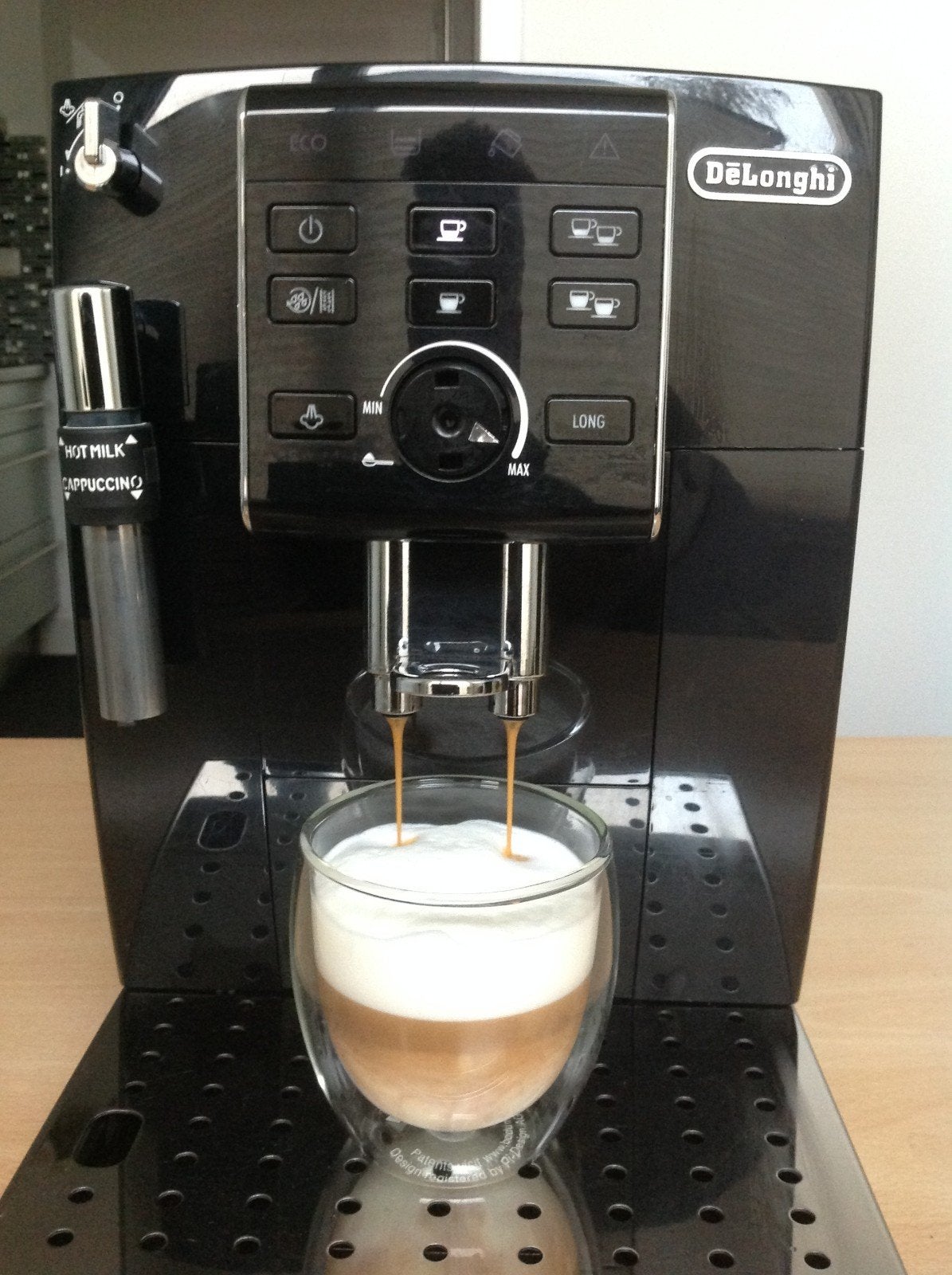 Reparatie of Onderhoud nodig voor Jura of DeLonghi?, 10 kopjes of meer, Koffiemachine, Ophalen of Verzenden, Zo goed als nieuw