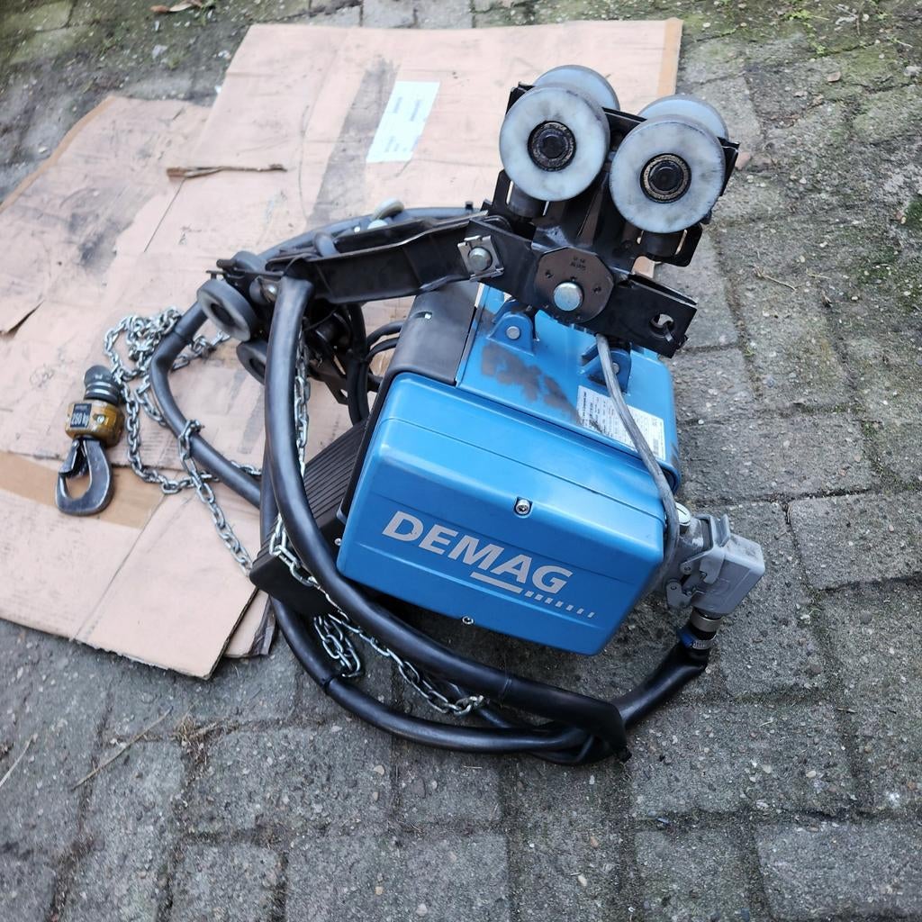 Demag DC Pro Kettingtakel 250 kg - ZGAN, Ophalen of Verzenden, Zo goed als nieuw