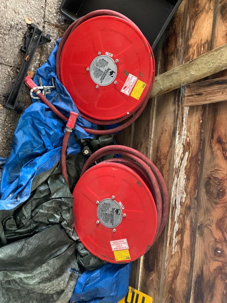 2 goede Ajax brandslangen, Ophalen, Gebruikt