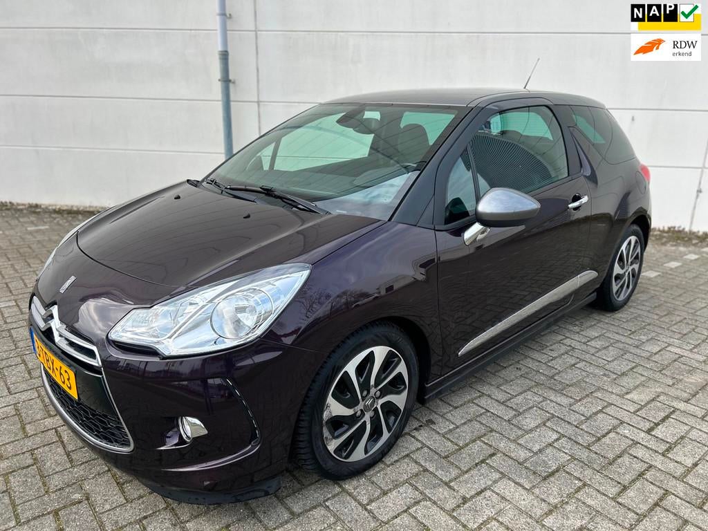 Citroen DS3 1.6 e-HDi Business Clima Cruise Navi Trekhaak Ap, Auto's, Voorwielaandrijving, Euro 5, Gebruikt, Leder en Stof