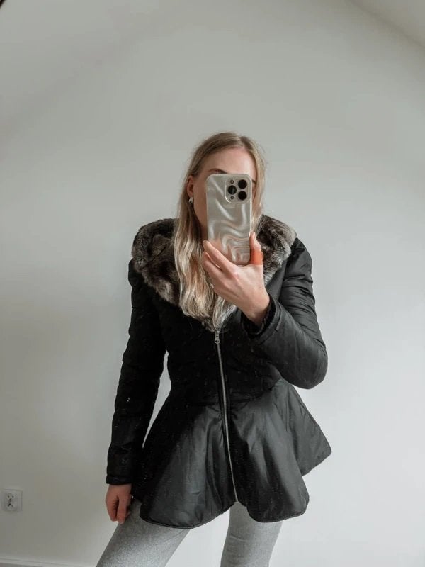 Black Faux Fur Coat Jacket Fitted Peplum Winter Coat S, Kleding | Dames, Ophalen of Verzenden, Zo goed als nieuw, Zwart