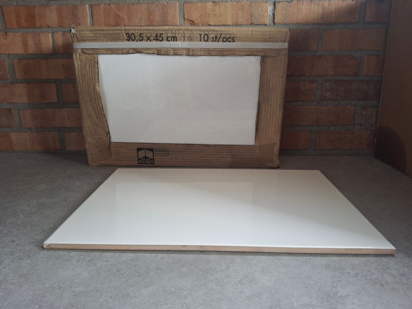mosa wandtegel 30x45 gebroken wit glanzend 75 stuks, Ophalen, 40 tot 60 cm, Nieuw, 5 tot 10 m²
