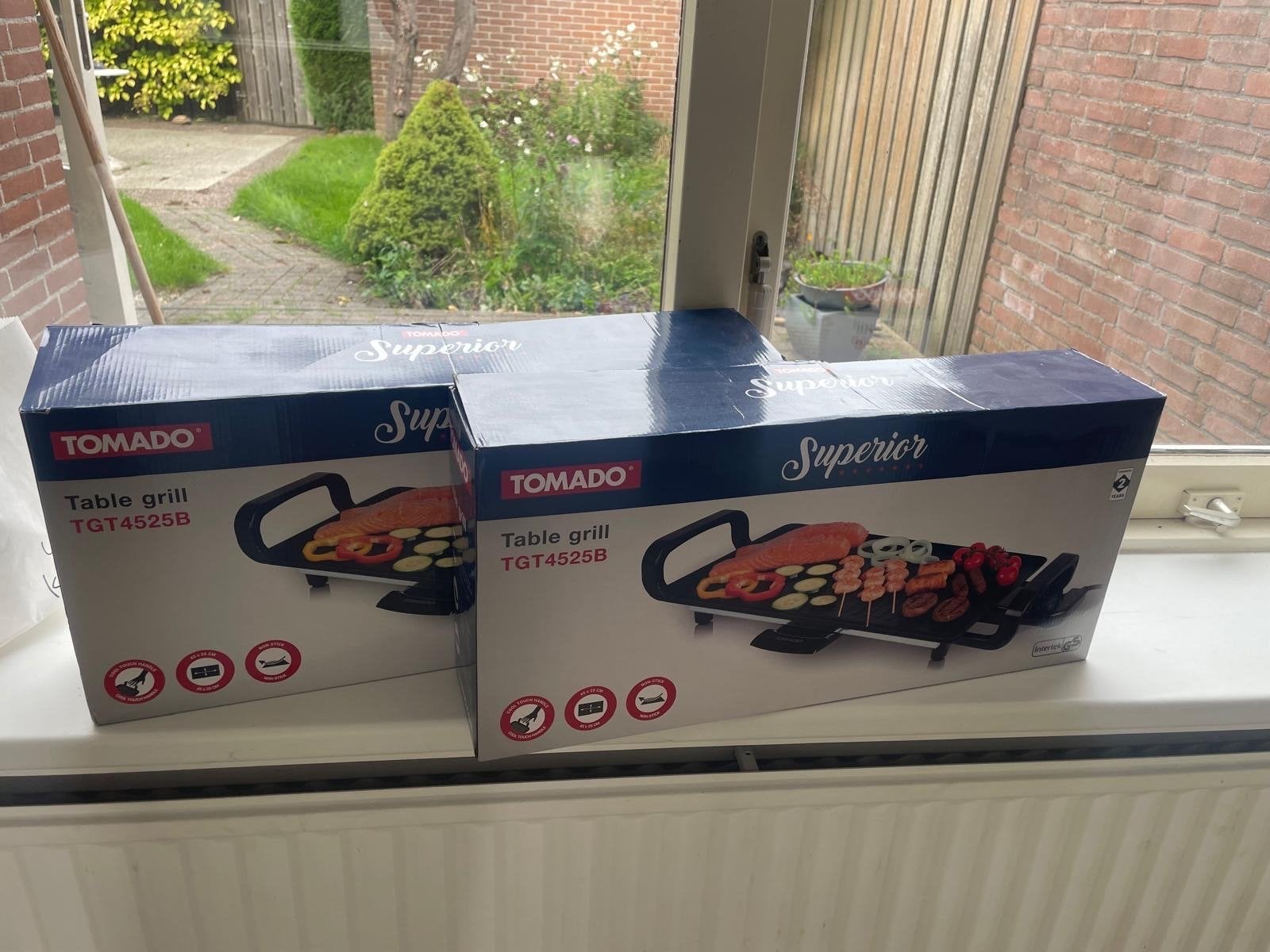 Tomado Superior TGT4525B Tafelgrill - Nieuw in doos, Ophalen, Nieuw, Tafelgrill