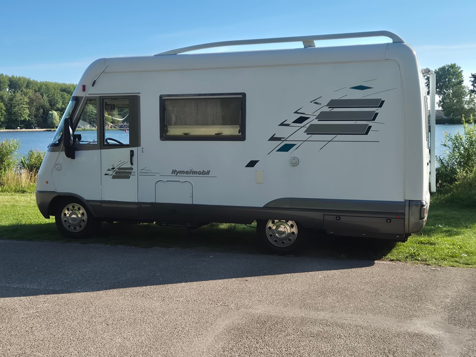 CAMPERSTALLING BESCHIKBAAR, Caravans en Kamperen