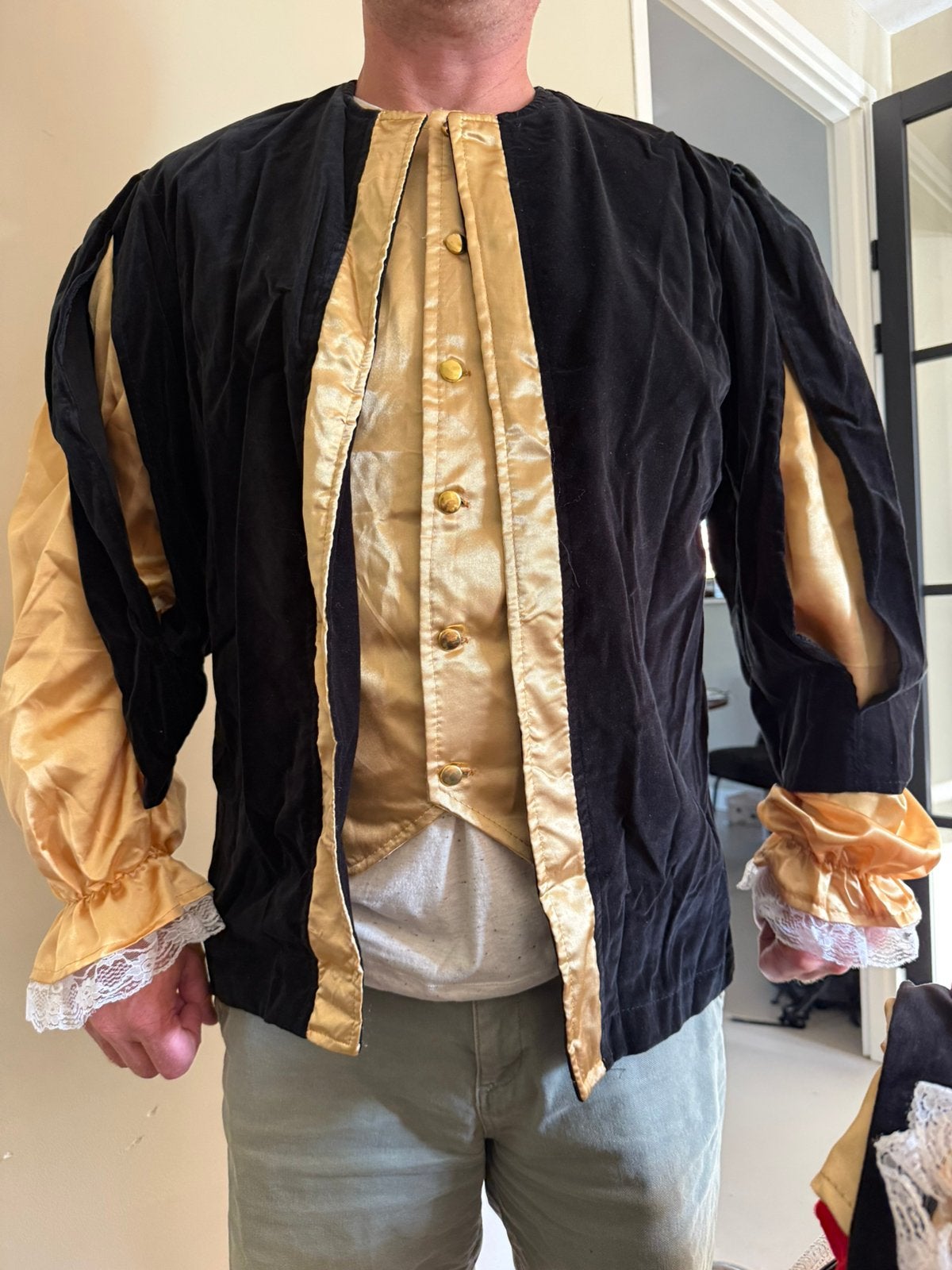 Zwart/gouden historische jas – XL, Ophalen of Verzenden, Zo goed als nieuw, Maat 56/58 (XL), Zwart