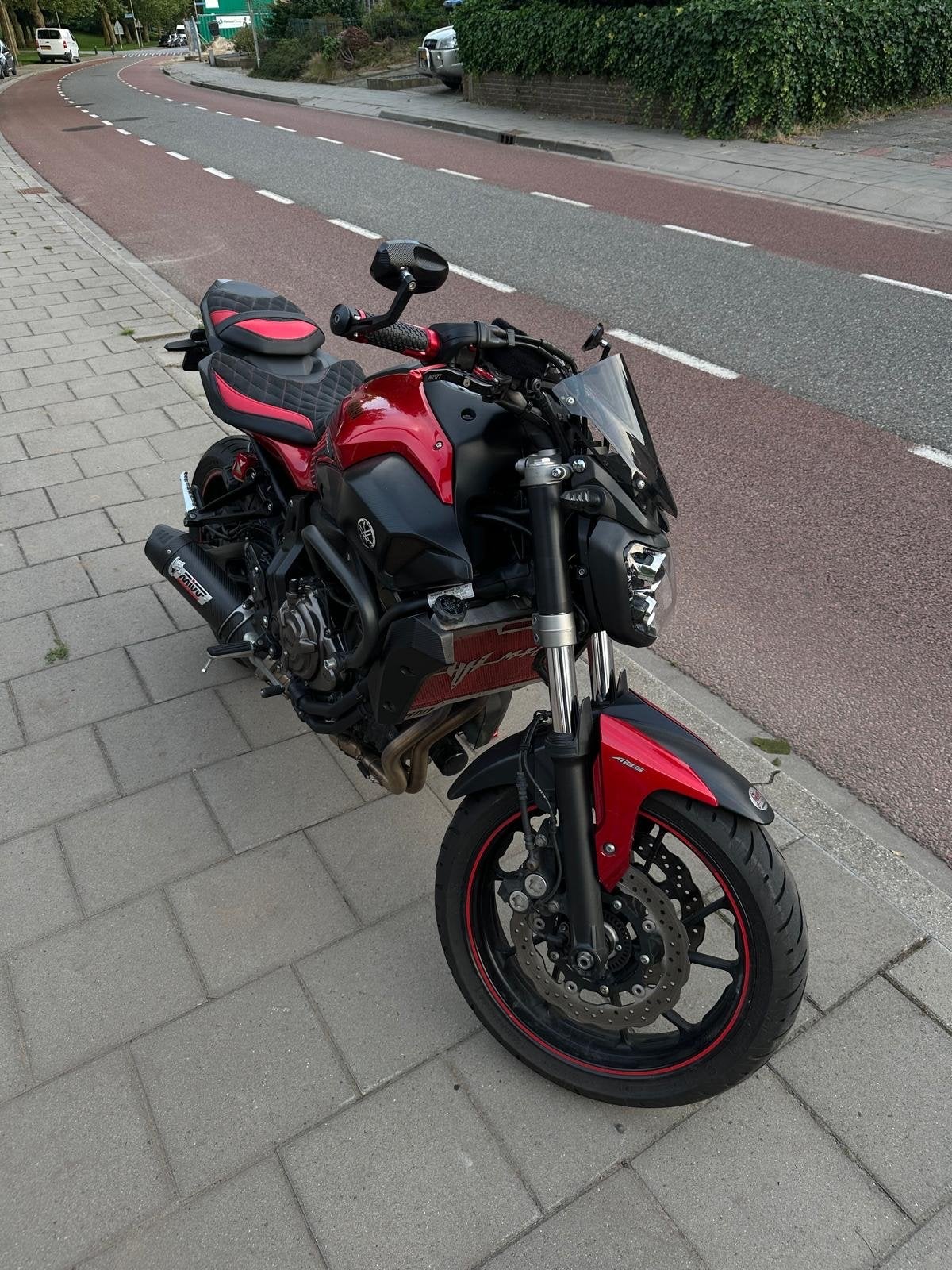 Yamaha MT-07 2016 - Nette staat, 39.xxxkm, Motoren, Motoren | Yamaha, Particulier, Naked bike, meer dan 35 kW, 2 cilinders, Minimaal motorrijbewijs A2