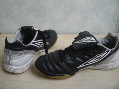 UMBRO lederen sportschoenen sneakers 39, Zwart, Ophalen of Verzenden, Umbro, Sneakers of Gympen