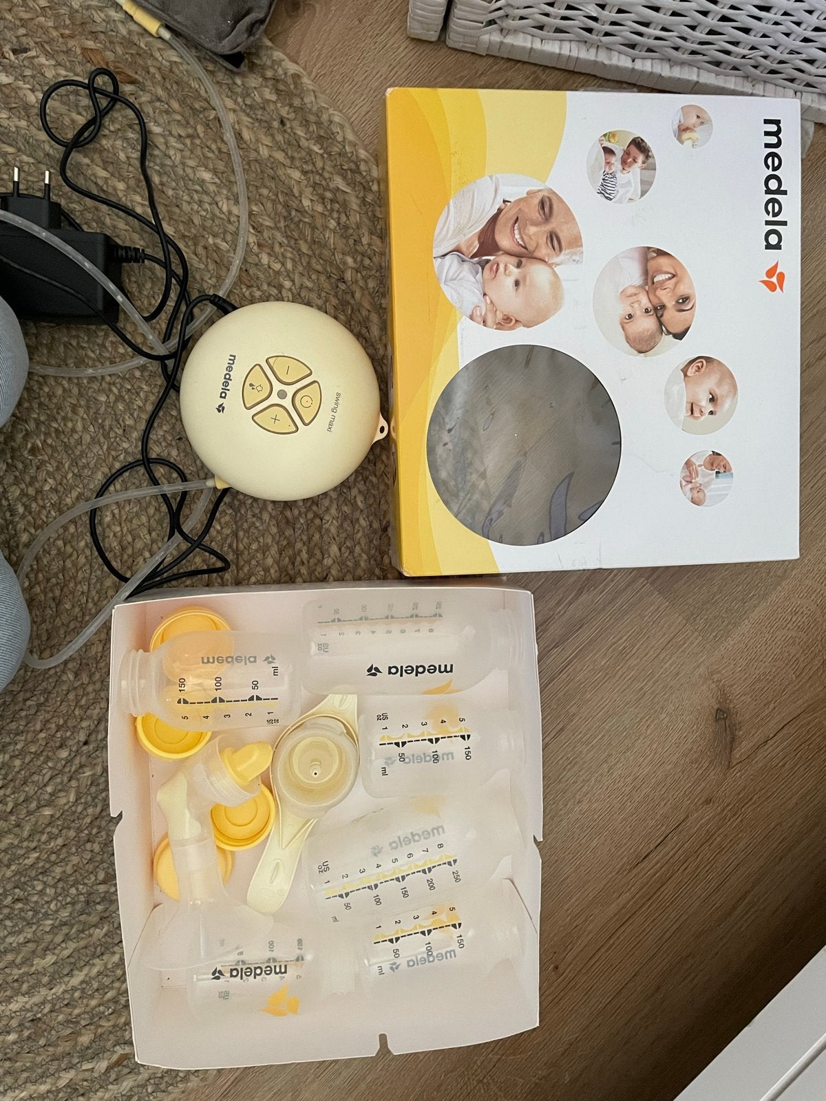 Medela Swing Maxi dubbele elektrische borstkolf, Ophalen, Gebruikt, Dubbelzijdig, Medela
