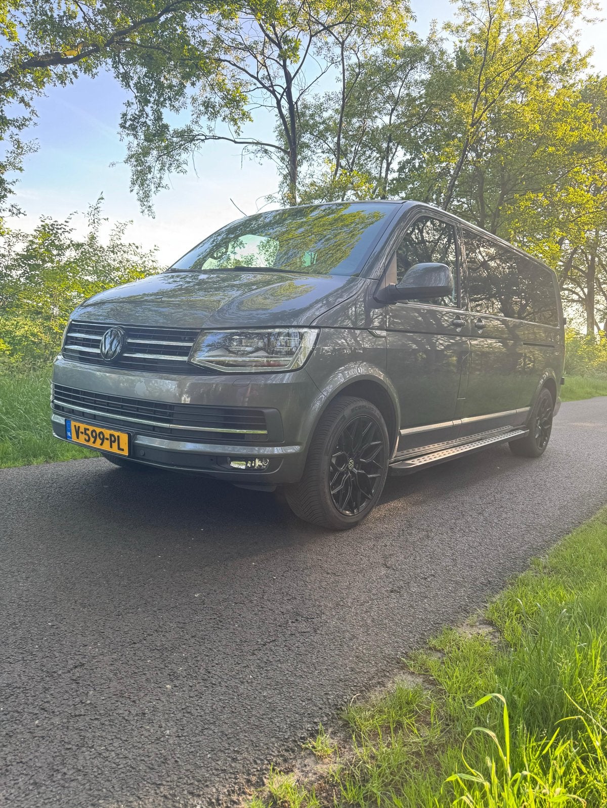 Volkswagen Transporter/caravelle, 2220 kg, 4 cilinders, Volkswagen, Leder