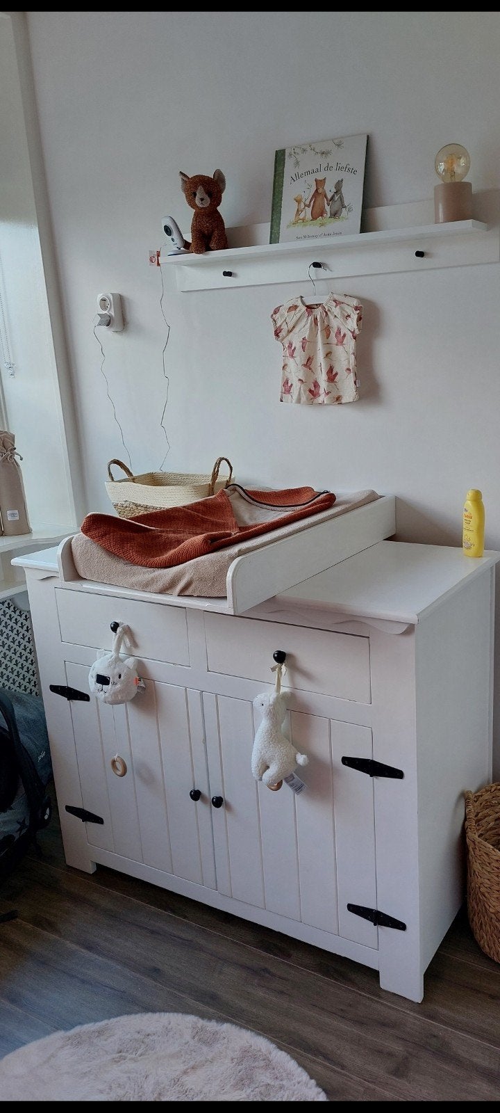 Massieve babykamer (overcompleet), Kinderen en Baby's, Kinderkamer | Complete kinderkamers, Ophalen, Zo goed als nieuw, Jongetje of Meisje