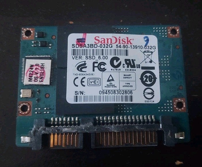 SanDisk 32GB SSD (SDSA3BD-032G) - Intern, Computers en Software, Intern, Gebruikt, 32GB, SSD