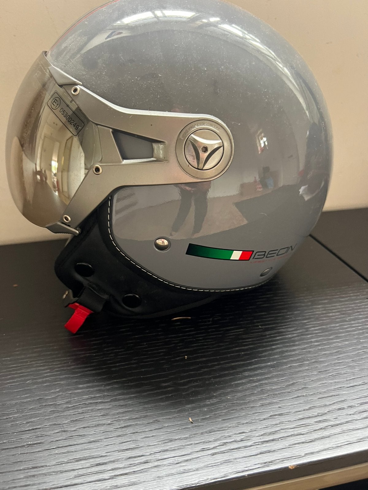 Helm 1 x gedragen, Ophalen of Verzenden, Zo goed als nieuw