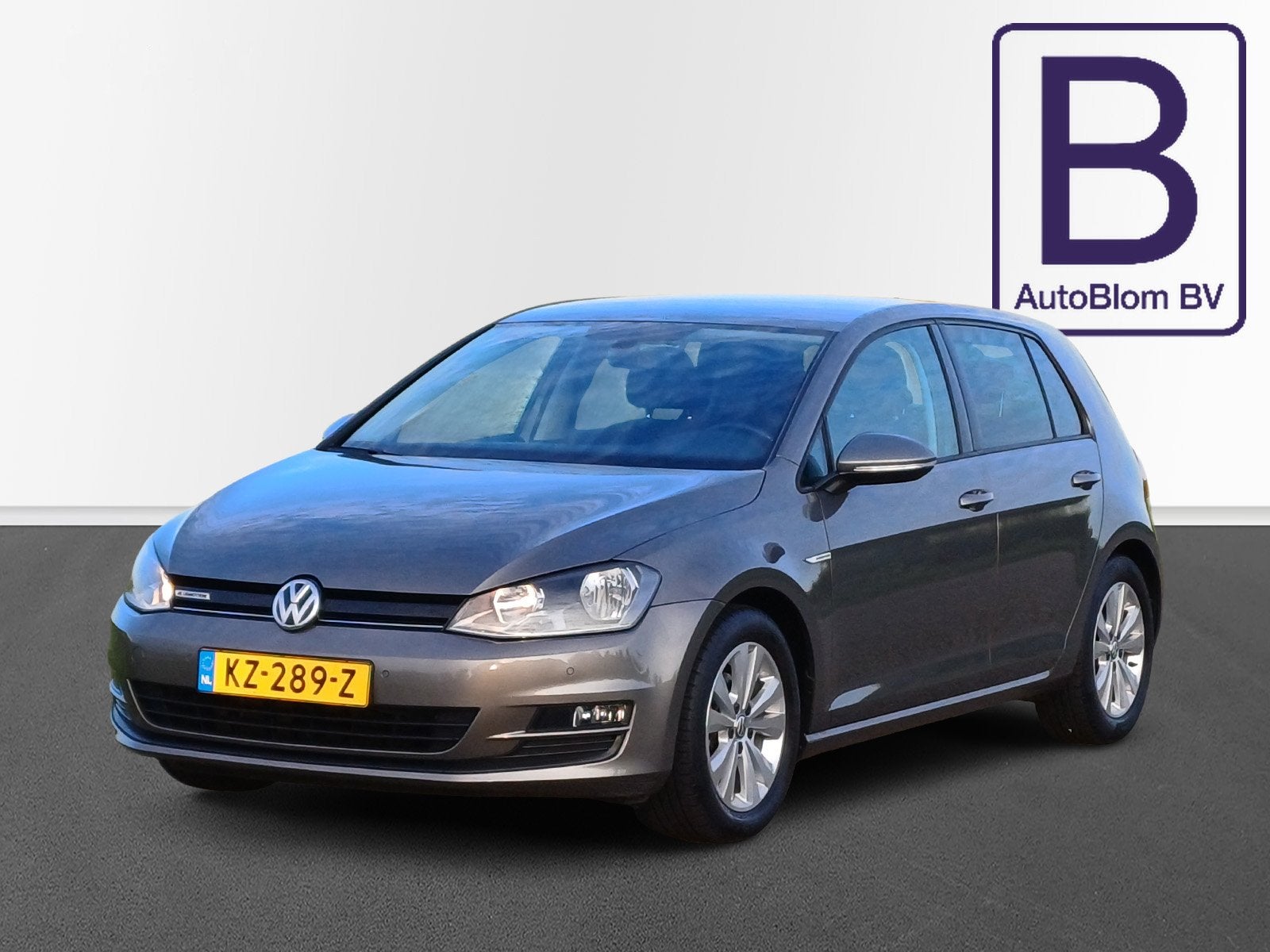Volkswagen Golf 1.0 TSI Comfortline / (bj 2017), Voorwielaandrijving, Automatische klimaatregeling, Gebruikt, Euro 6