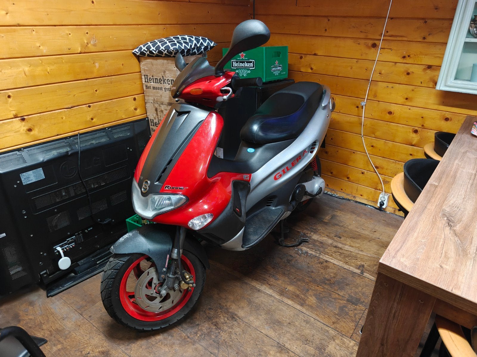 gilera runner 70cc, Ophalen, Tweetakt, Zo goed als nieuw