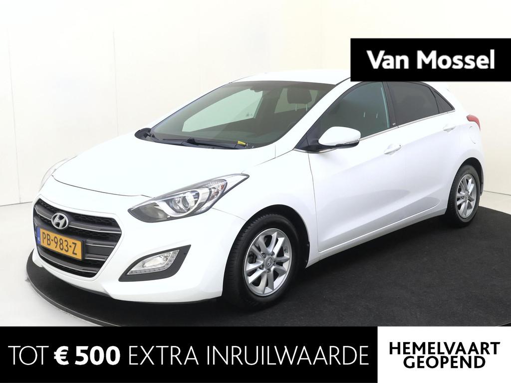 Hyundai i30 1.6 GDi GO! 2016 audio-navigatiesysteem | cruise, Auto's, Voorwielaandrijving, 135 pk, Gebruikt, 4 cilinders