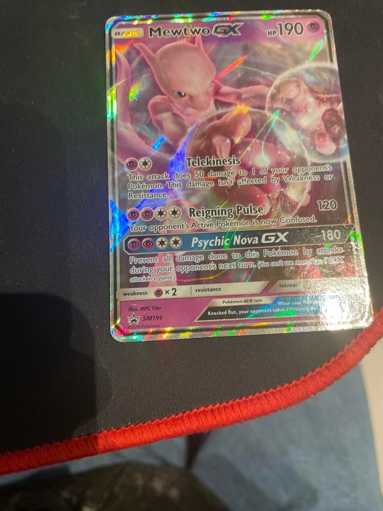 Mewtwo GX Pokémonkaart SM196 - Lichte krasjes, Hobby en Vrije tijd, Verzamelkaartspellen | Pokémon, Gebruikt, Losse kaart, Foil