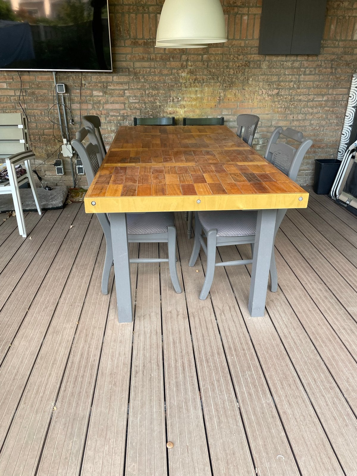 Gratis Robuuste houten eettafel met stoelen, Ophalen, Gebruikt, 50 tot 100 cm, 150 tot 200 cm