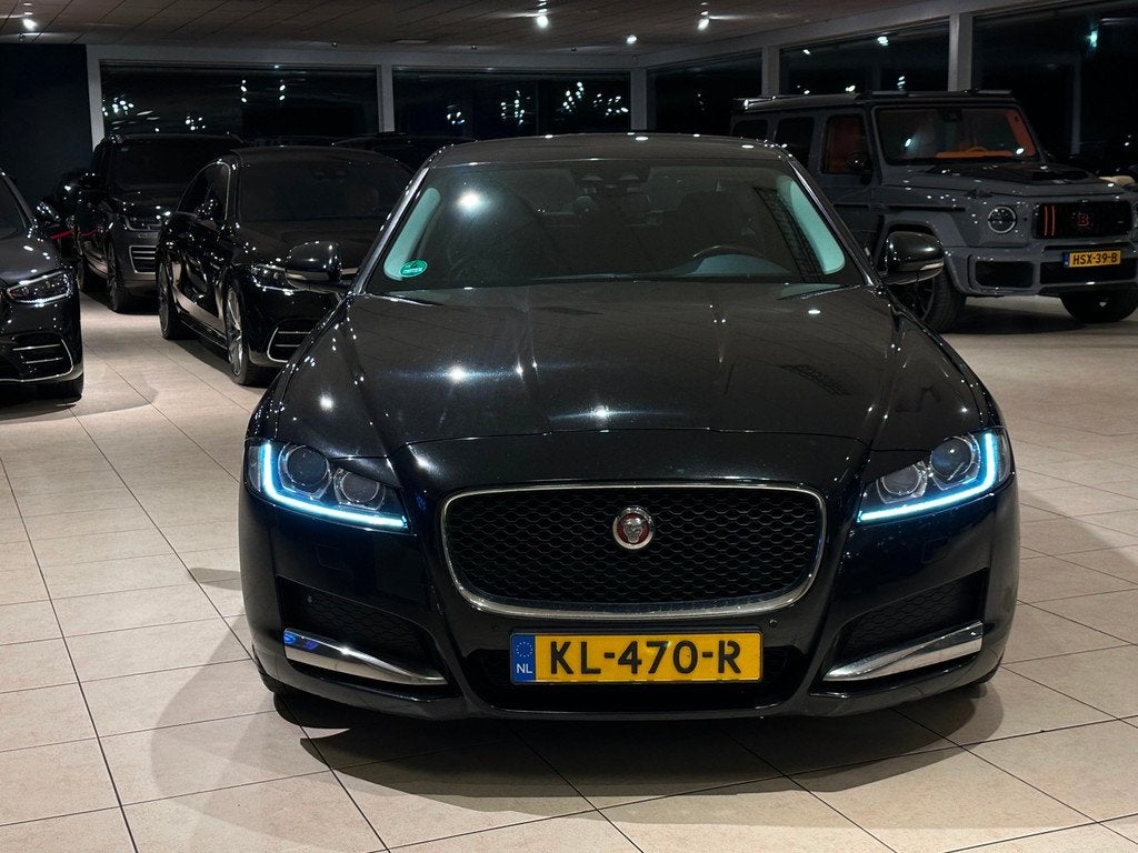 Jaguar XF 2.0d Pure|ORIG-NL|1Eig.|BTW|LEDER|CAMERA|LANE, Auto's, Jaguar, Achterwielaandrijving, Gebruikt, 4 cilinders, Bedrijf