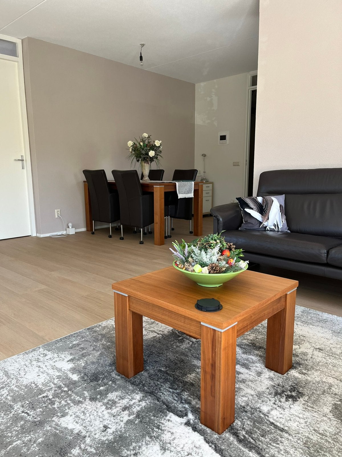 Bijzettafel/salontafel, Ophalen, Gebruikt
