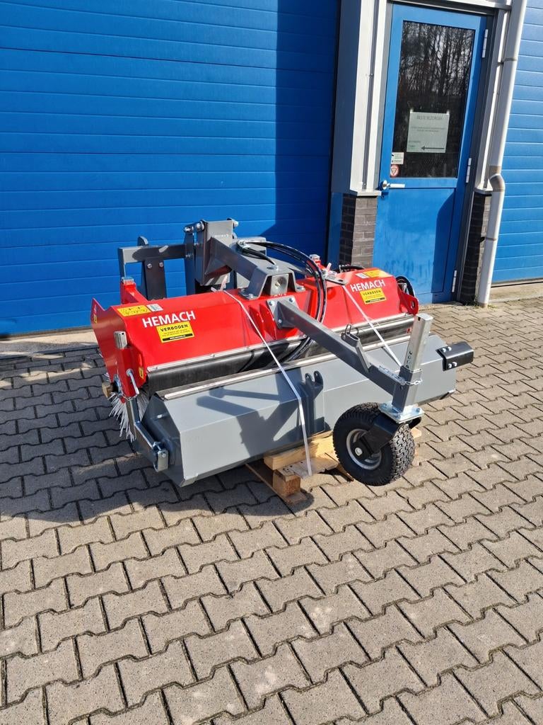 Hemach veegmachine mini shovel nieuw giant knikmops schaffer, Tuin en Terras, Veegmachines, Gebruikt, Ophalen of Verzenden