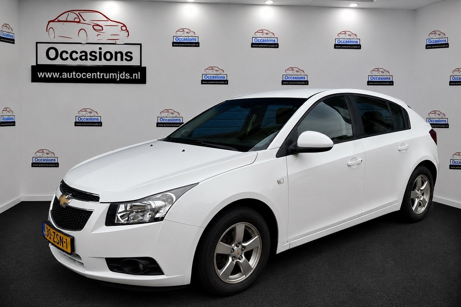 Chevrolet Cruze 1.6 LT, Voorwielaandrijving, Euro 5, 4 cilinders, Parkeersensor