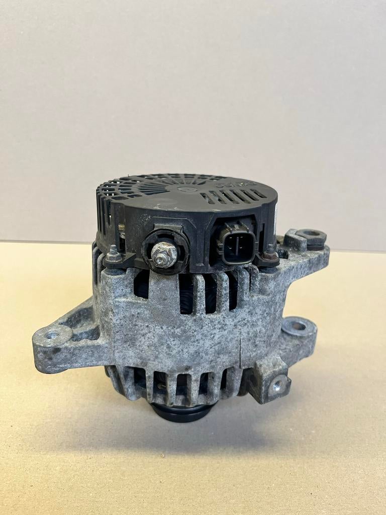 Dynamo DENSO Toyota Auris E15 Benzine 2008, Ophalen of Verzenden, Gebruikt, Toyota