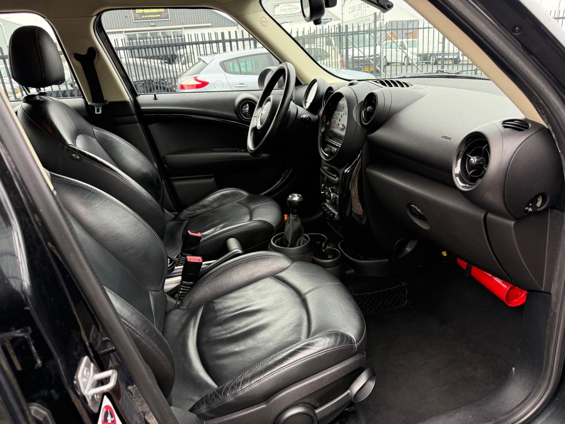 Foto 17 van Mini Mini Countryman 1.6 *187.458 KM*AIRCO*LEER*AKTIEPRIJS!