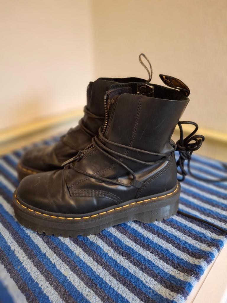 Dr martins schoenen, Ophalen of Verzenden, Gedragen, Zwart
