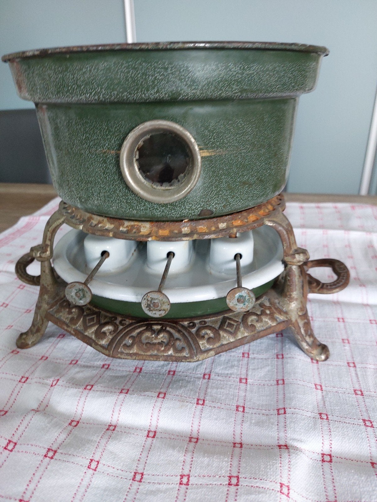 gietijzer driepits peterolie stel, Antiek en Kunst, Antiek | Emaille, Ophalen