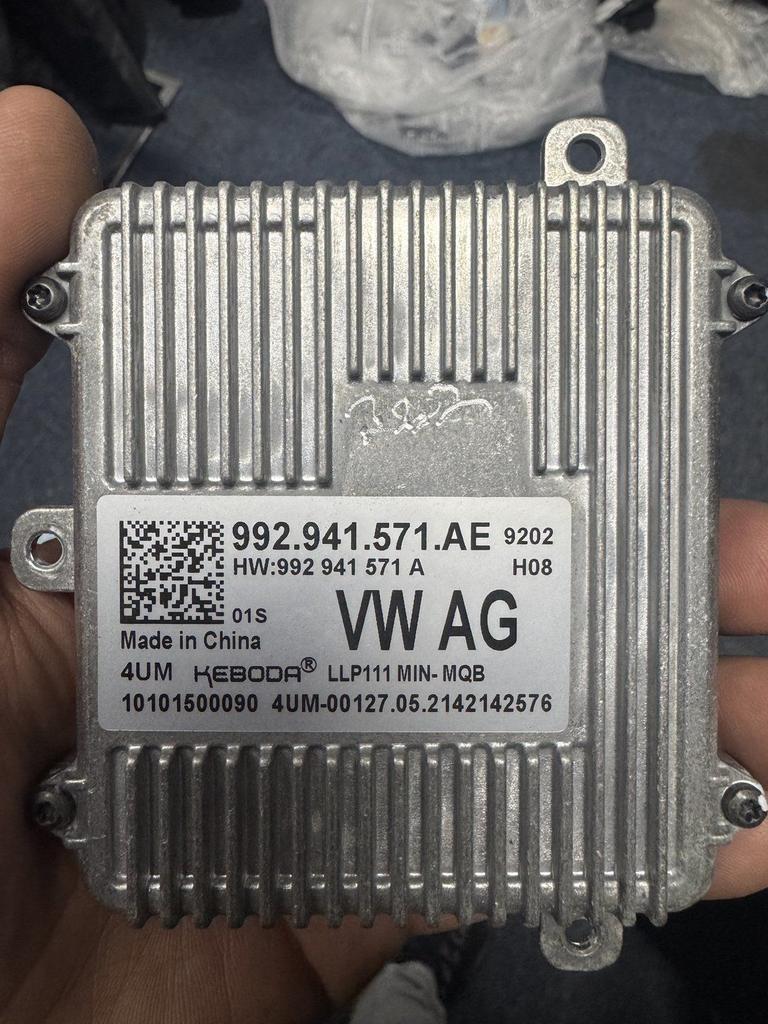 VW GOLF Seat LED BALLAST MODULE 992941571AE, Gebruikt, -, -, Ophalen of Verzenden