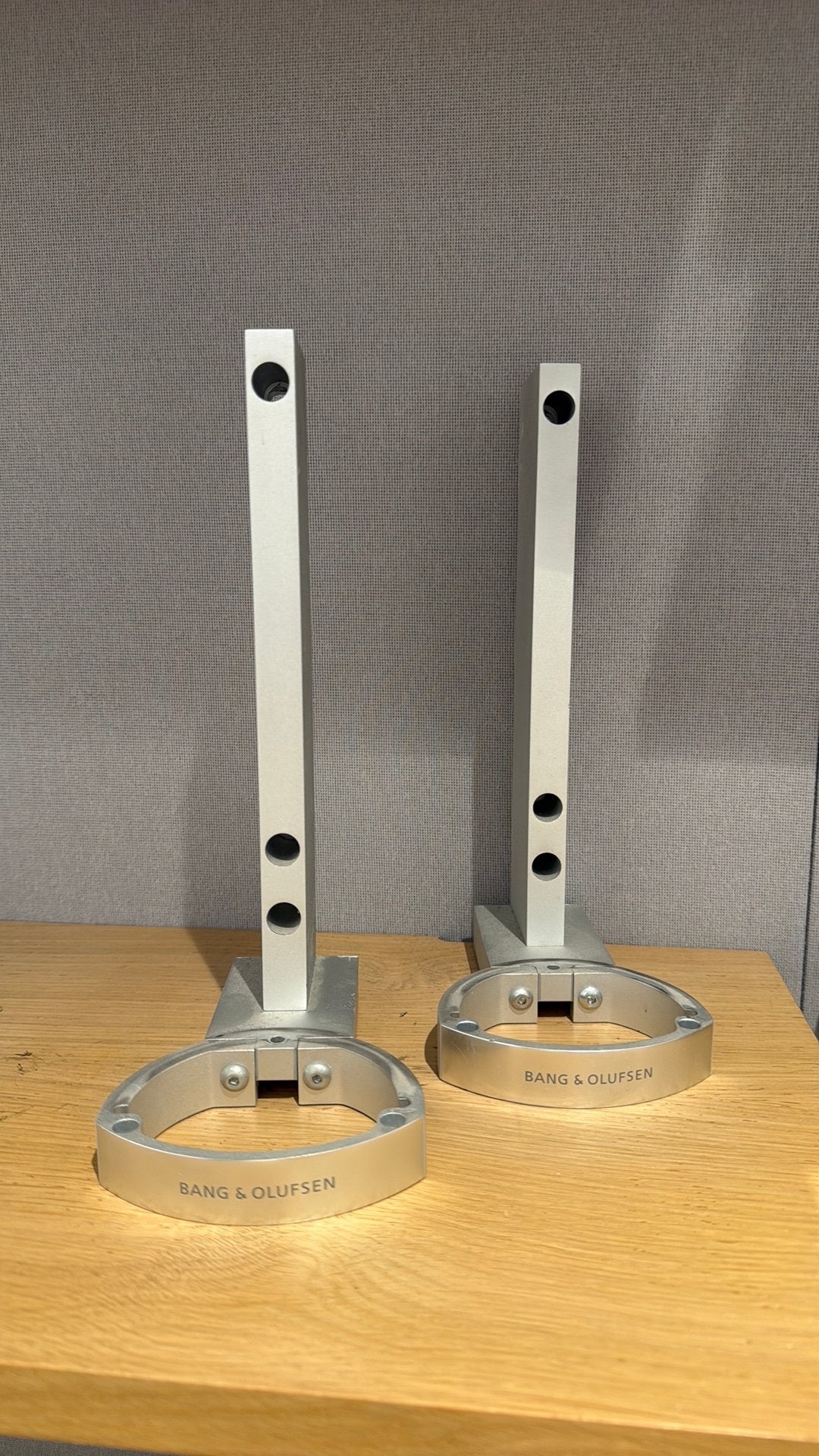 Bang & Olufsen BeoLab 6000/6002 muurbeugels