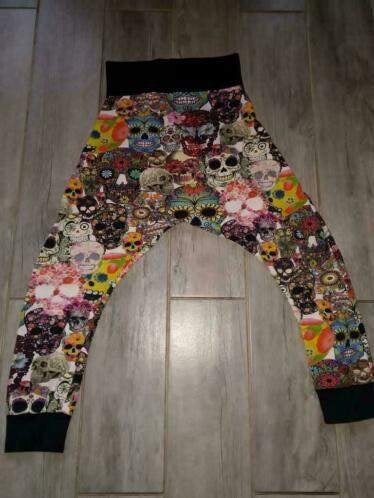 Skull Baggybroek, Ophalen of Verzenden, Zo goed als nieuw, Meisje, Broek