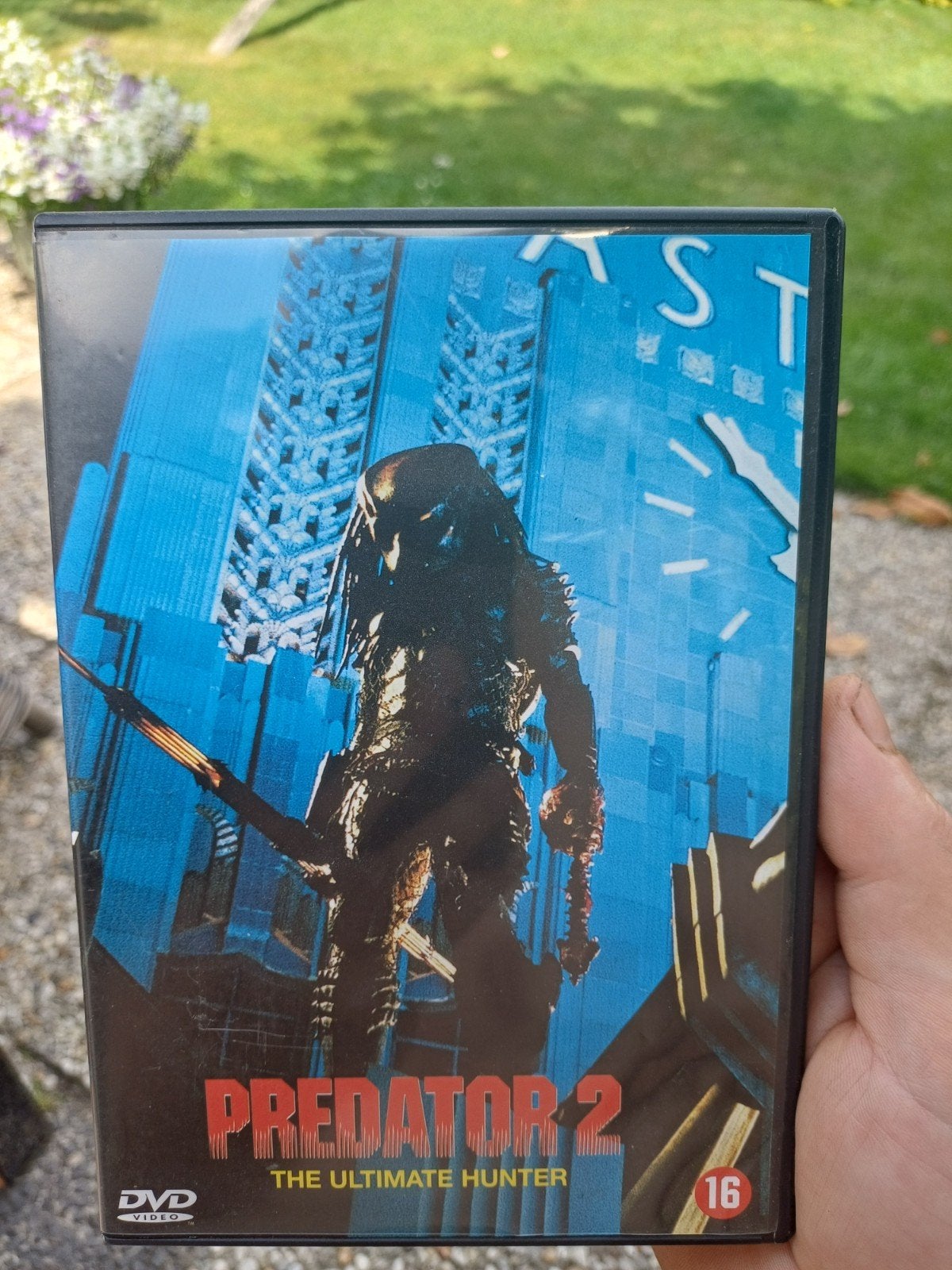 Predator 2, Ophalen, Engels, Vanaf 16 jaar, Nederlands