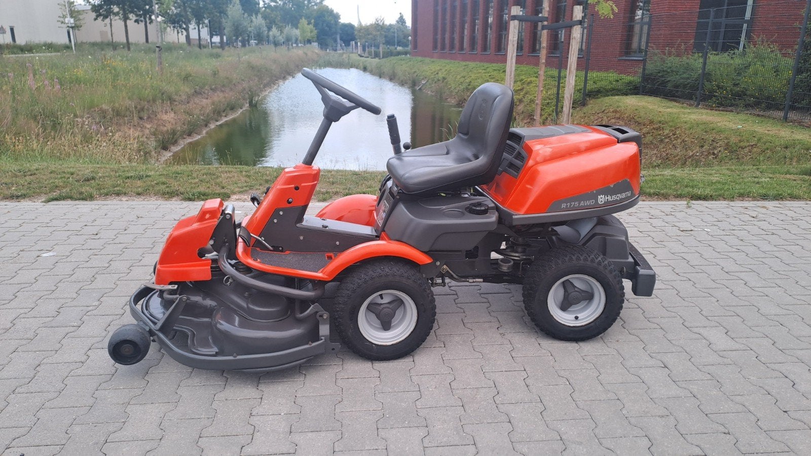 Husqvarna Rider R175 AWD 17.5 pk, Tuin en Terras, Ophalen, Gebruikt