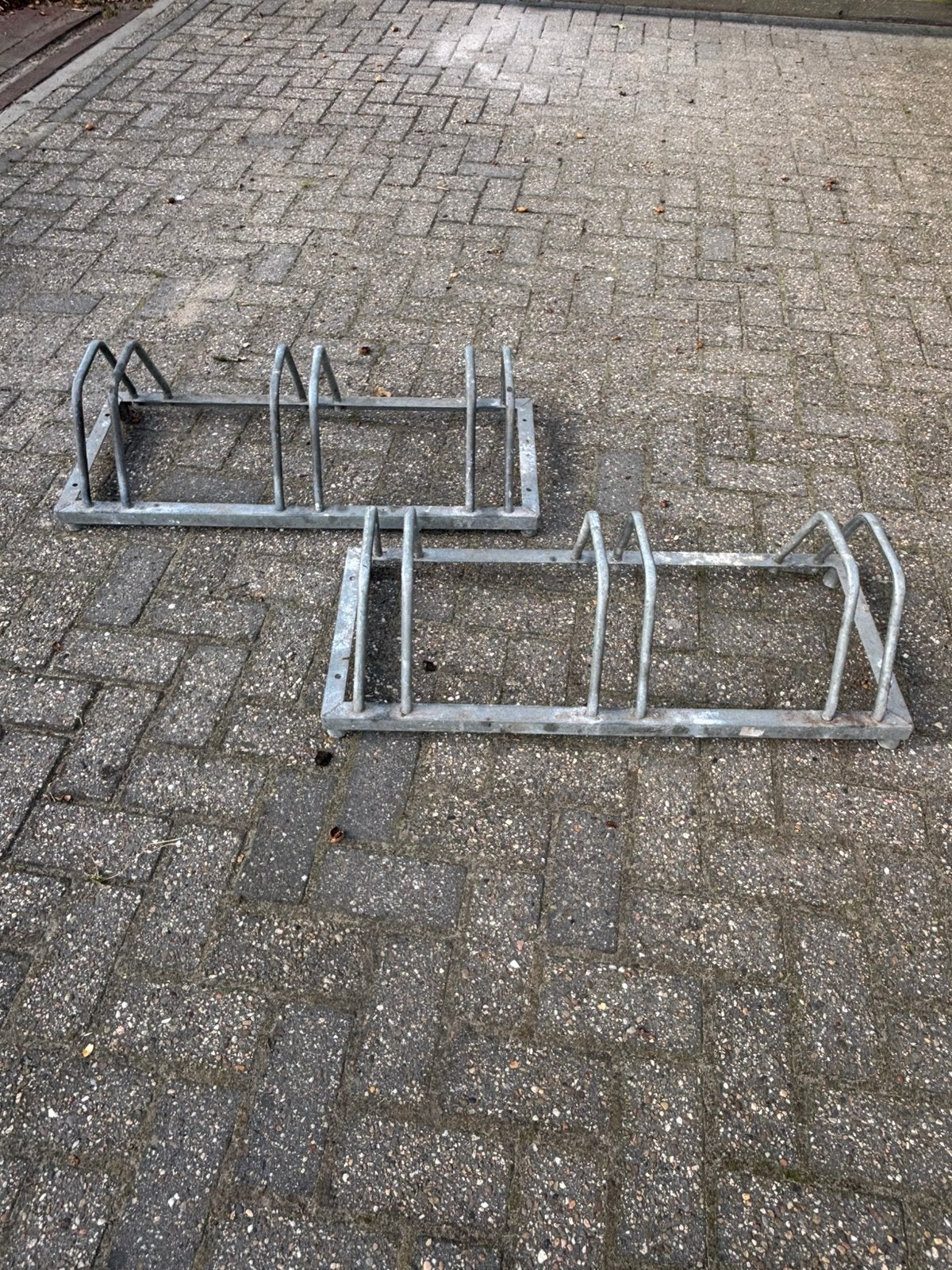 Fietsenrekken (2x 3 fietsen), Ophalen, Gebruikt