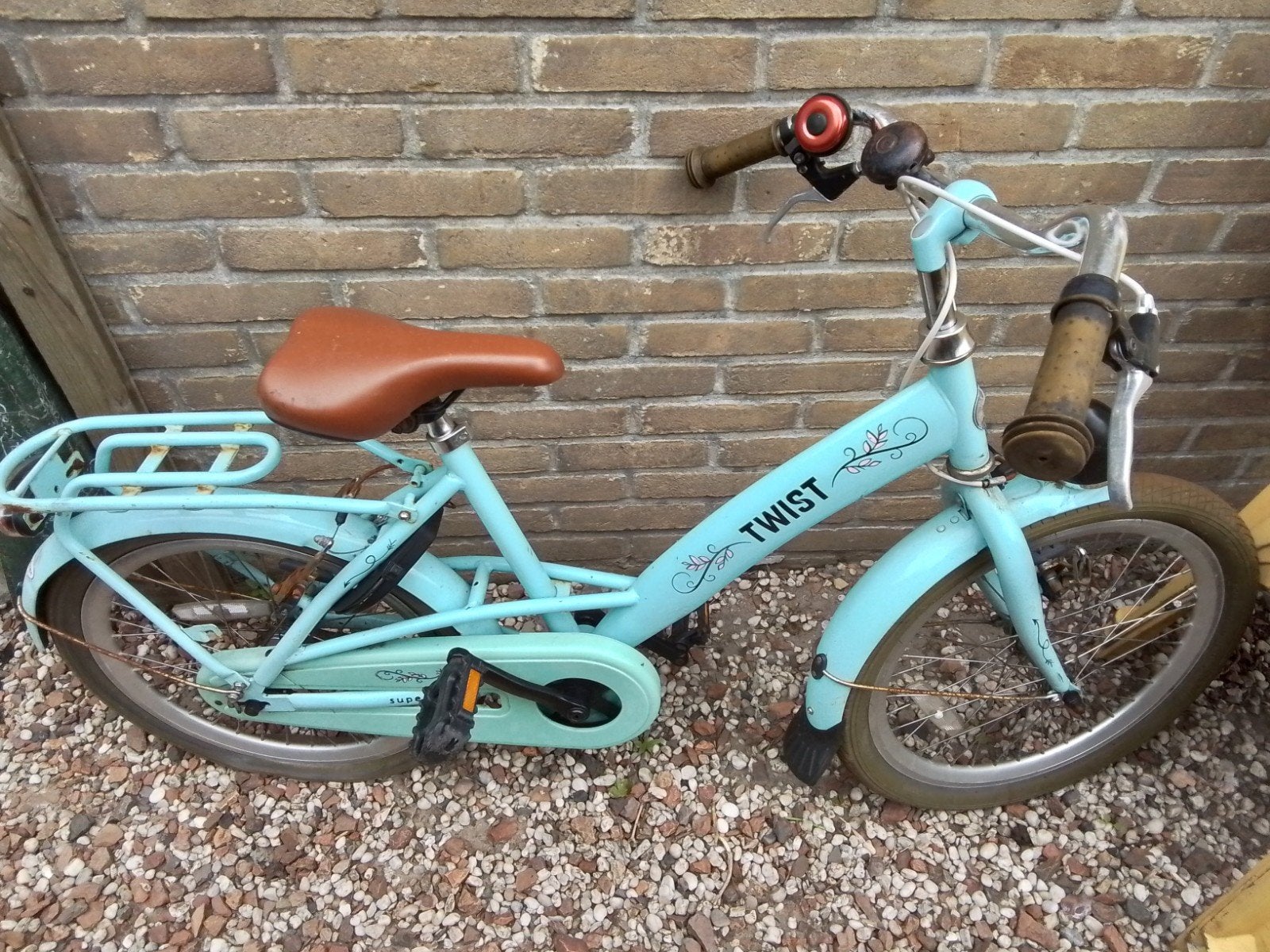 Kinderfiets Twist - Lichtblauw met bruin zadel, Terugtraprem, Twist, Ophalen of Verzenden, 16 tot 20 inch