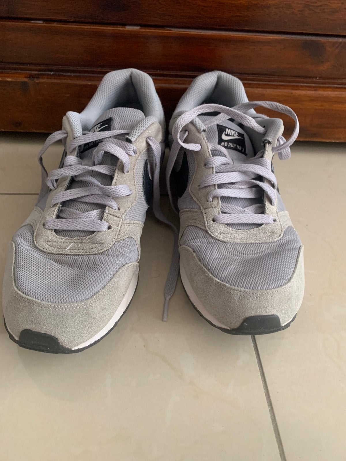 Nike schoenen maat 42, Sport en Fitness, Loopsport en Atletiek, Ophalen of Verzenden, Zo goed als nieuw, Hardloopschoenen, Nike