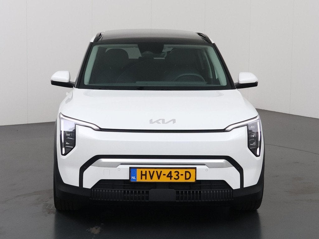 Kia EV3 Plus Advanced 81.4 kWh | Panoramadak | Harman / Kard, Wit, Origineel Nederlands, 204 pk, 1000 kg