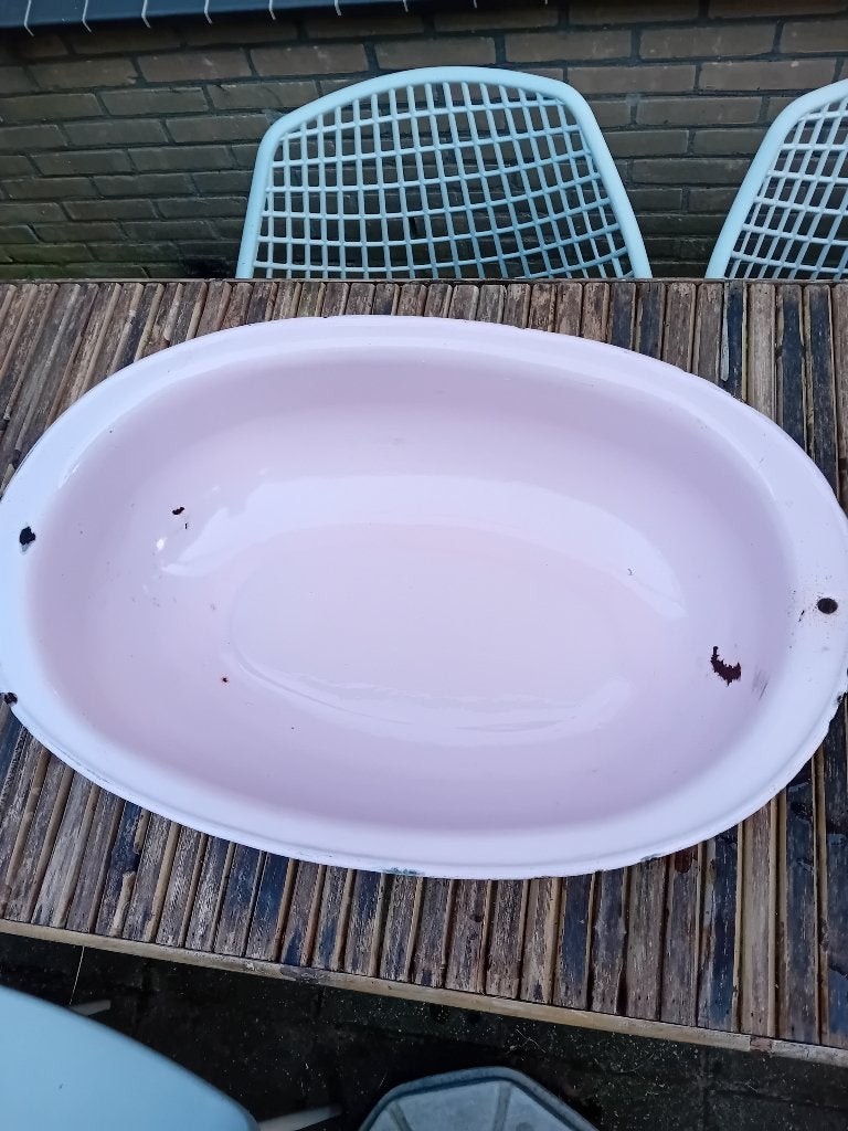 zacht roze emaille teil, Ophalen