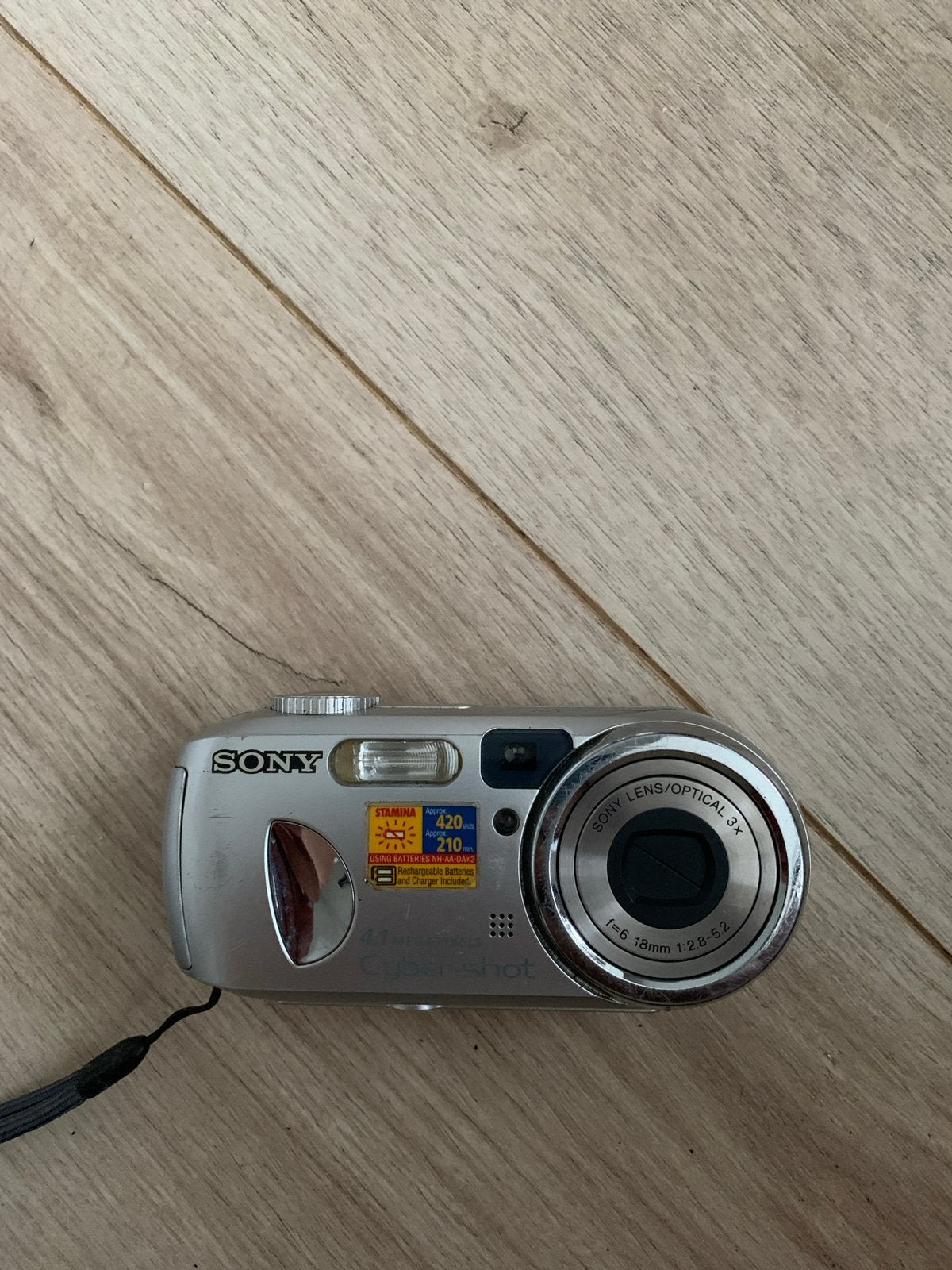 Sony Cyber-shot DSC-P73 Compactcamera - Gebruikt, Ingebouwde flitser, Gebruikt, Ophalen of Verzenden, Compactcamera