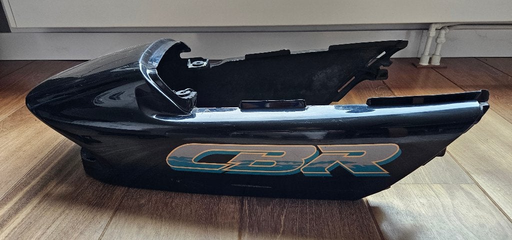 Honda CBR1000F zwart achterspatbord & handvat/beugel, Motoren, Ophalen, Gebruikt