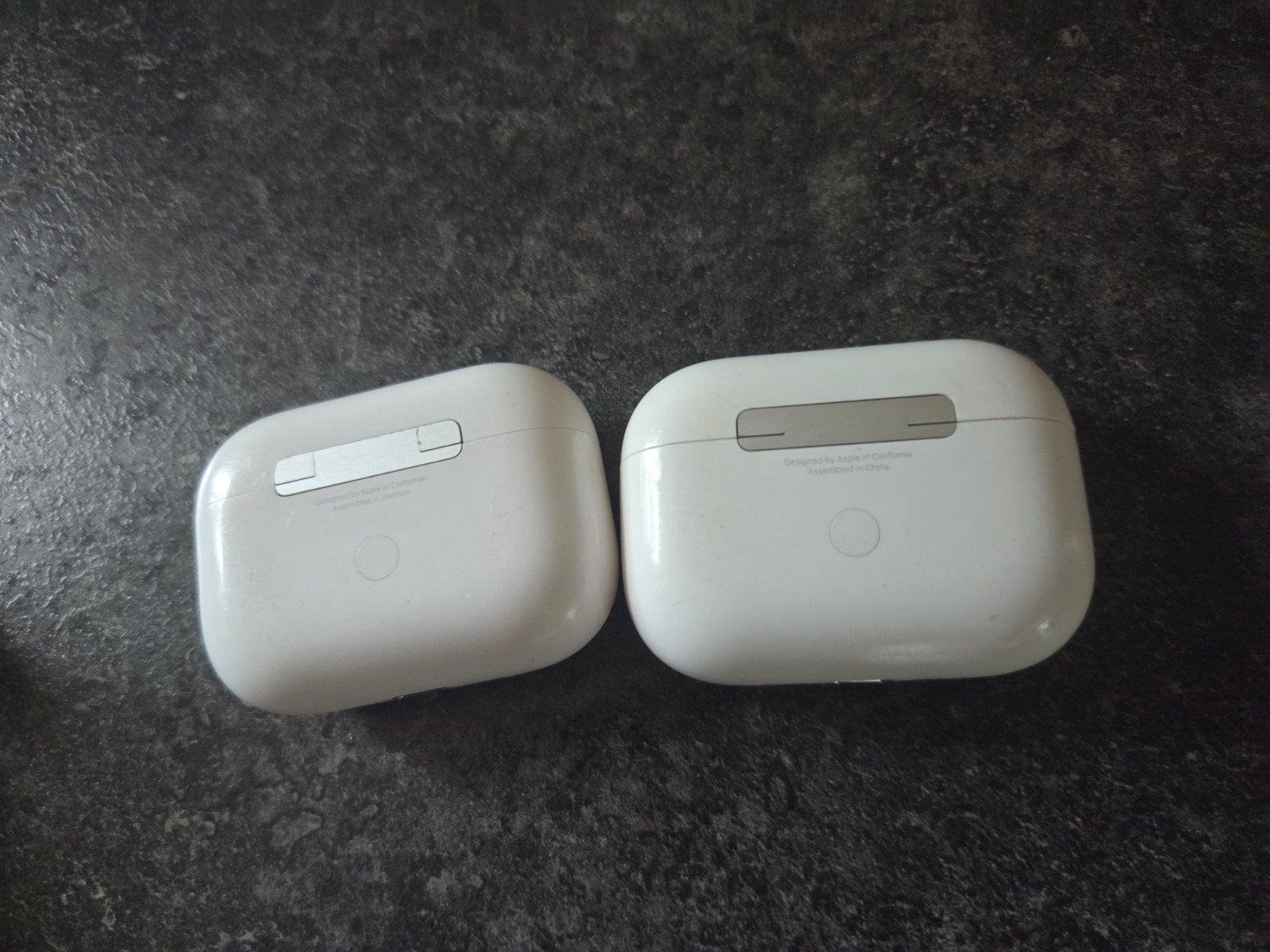 Apple AirPods Pro (2e generatie) - Wit [ oplaadcase], Draadloos, In-ear, Gebruikt, Ophalen of Verzenden