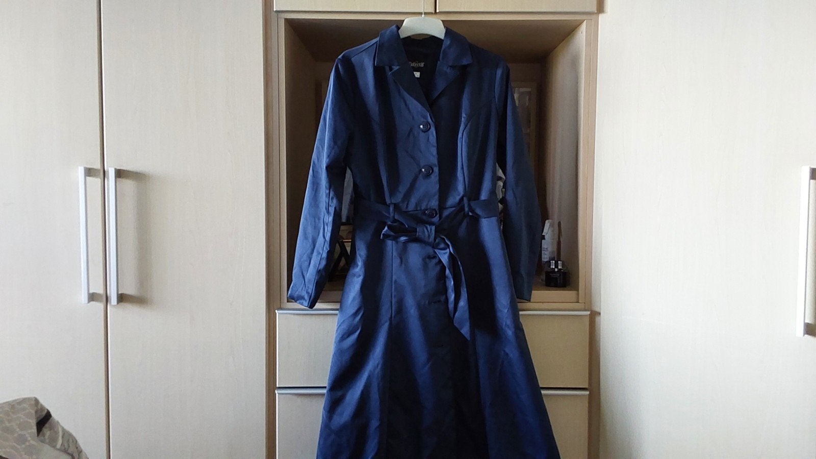 Nieuwe mantel  mooie blauwe glans erover, Maat 38/40 (M), Blauw, Top vintage, Nieuw