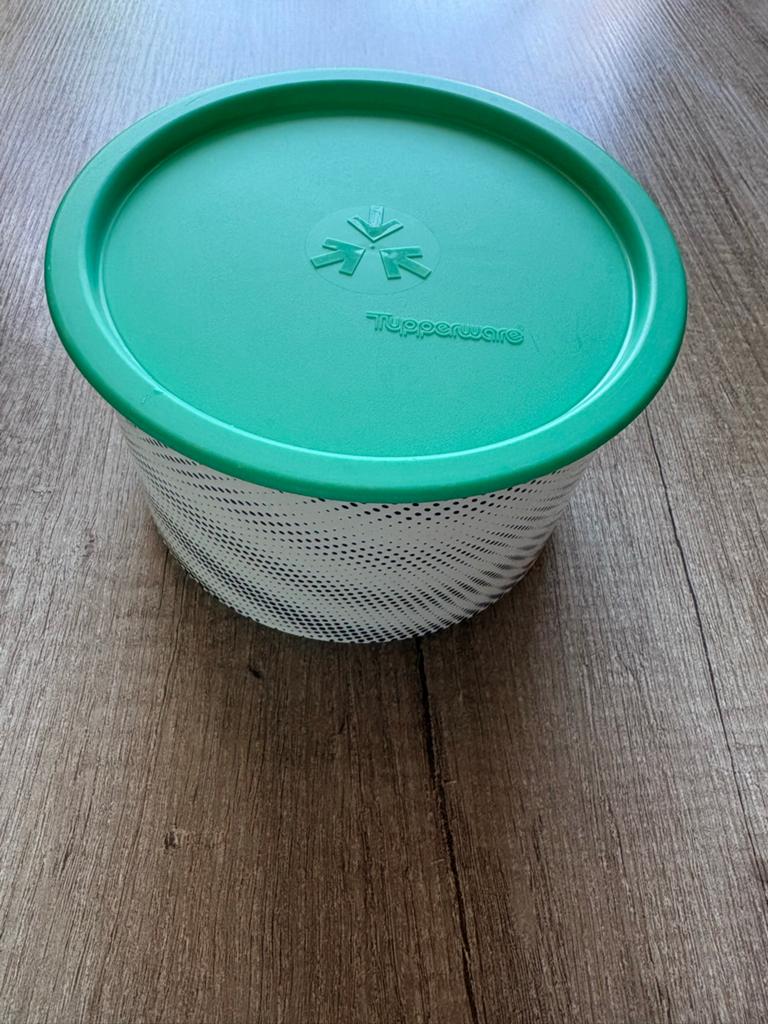 Tupperware bewaardoos met deksel - 1.5 qt, Eu, Gebruikt, Eu, Wit