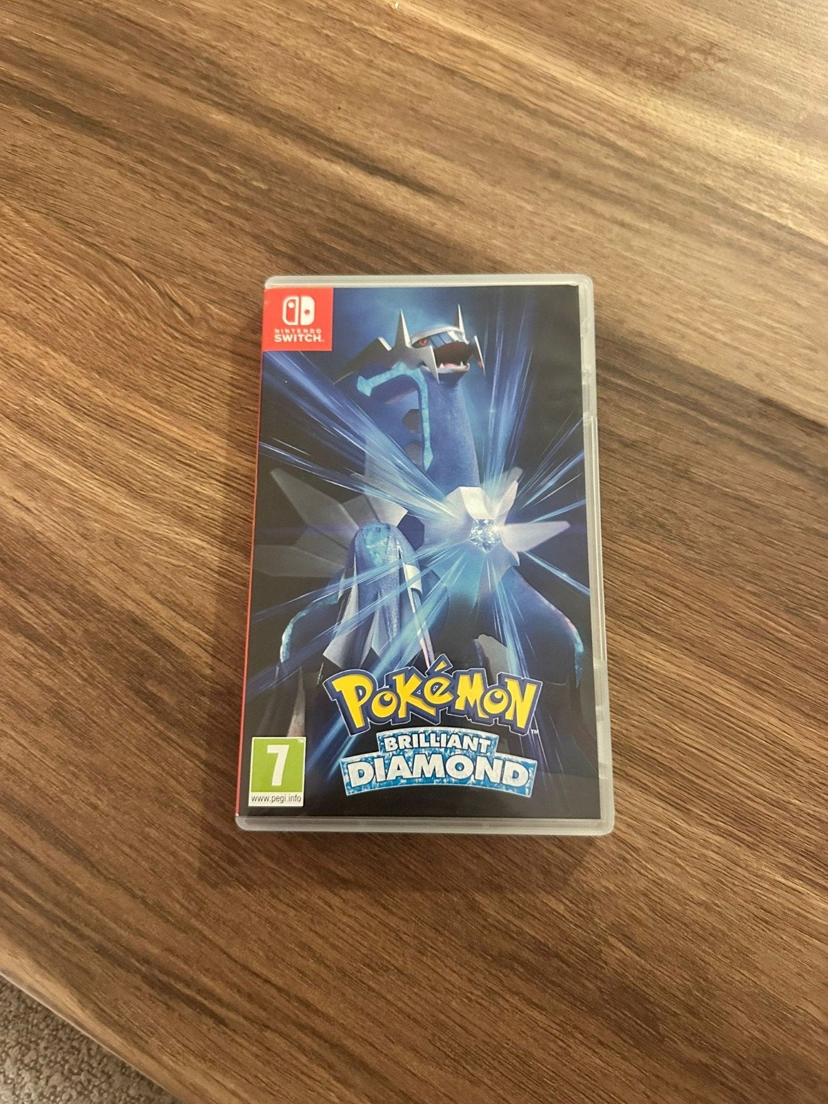 Pokémon Brilliant Diamond - Nintendo Switch (incl. doos), Spelcomputers en Games, 1 speler, Ophalen of Verzenden, Zo goed als nieuw