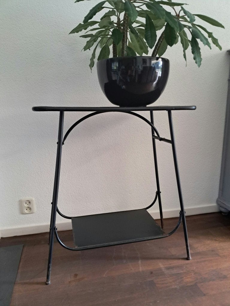 Side table, Huis en Inrichting, Ophalen, 50 tot 100 cm, Zo goed als nieuw, Metaal