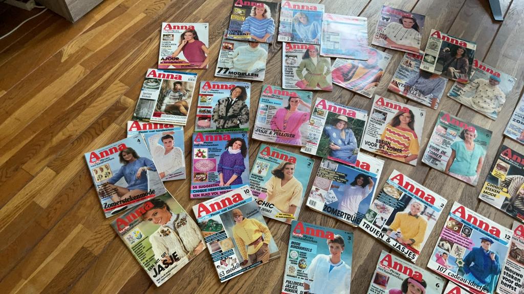 Anna breien haken en borduren hanwerken, ca 40 stuks 80s/ 90, Boeken, Tijdschriften en Kranten, Ophalen of Verzenden, Zo goed als nieuw